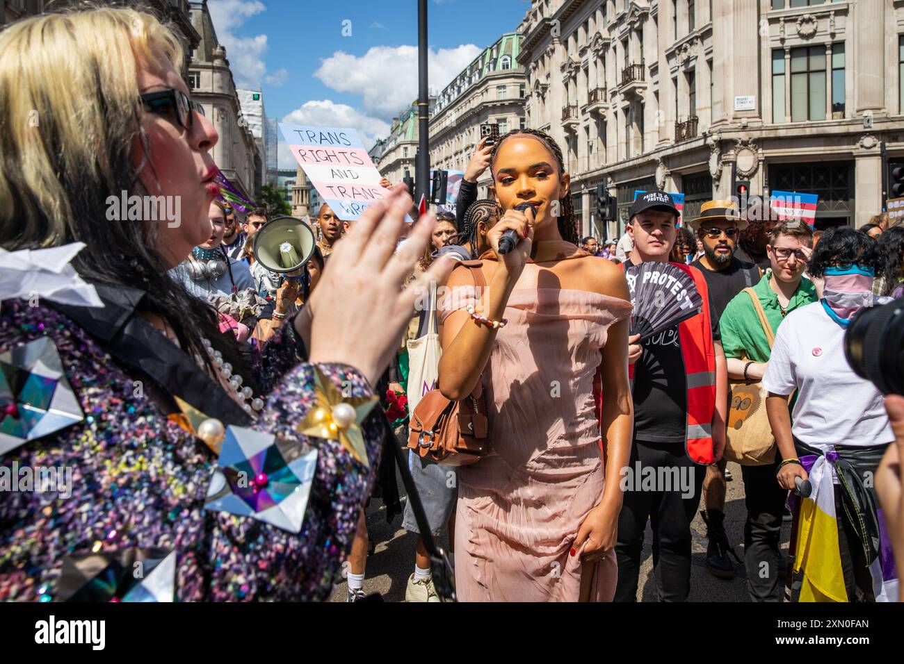 Yasmin Finney spricht bei London Trans Pride 2024 Stockfoto
