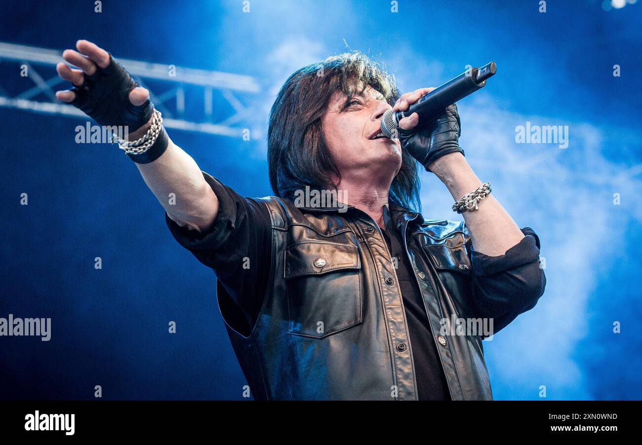 Joe Lynn Turner tritt live auf Stockfoto