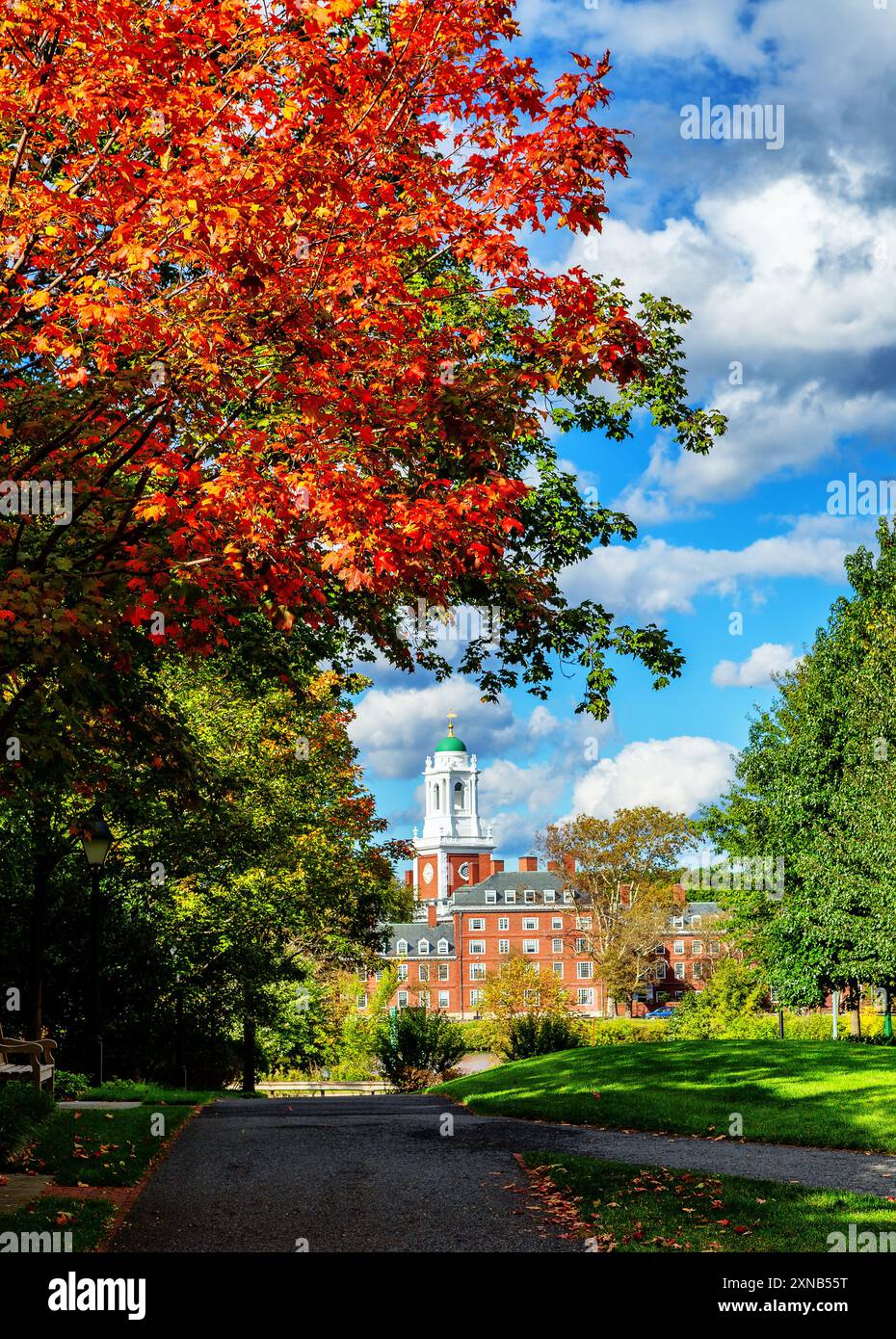 Boston, Massachusetts, USA - 9. Oktober 2023: Blick über den Campus der Harvard Business School in Boston. Stockfoto