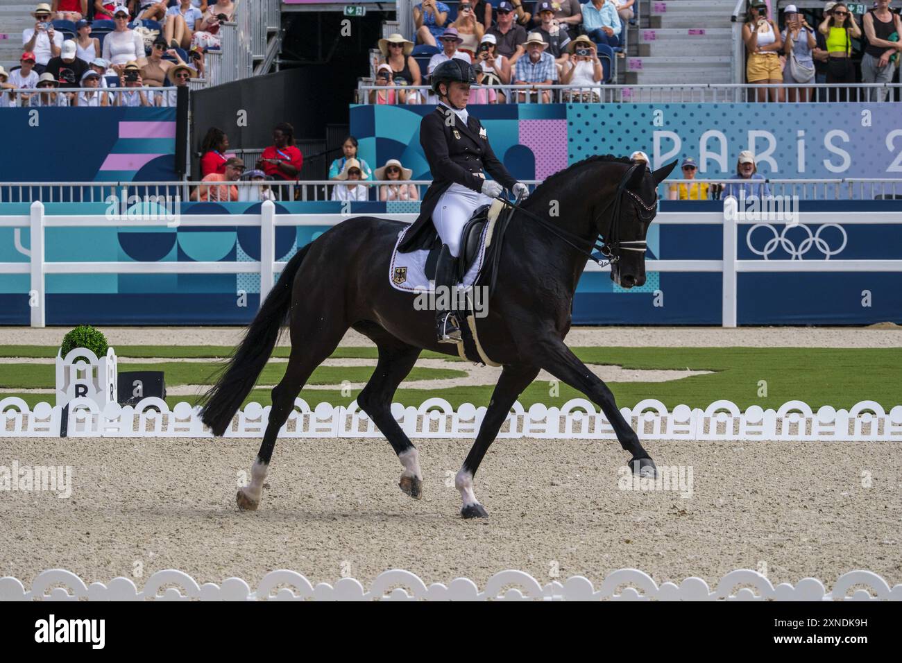 Isabell WERTH reitet WENDY DE FONTAINE, Pferdesport, Dressurteam und Individual Grand Prix während der Olympischen Spiele Paris 2024 am 31. Juli 2024 im Chateau de Versailles in Versailles, Frankreich Stockfoto