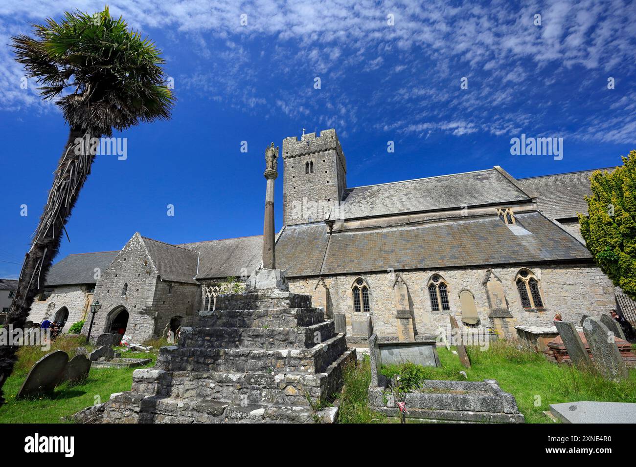 St. Illtyds Kirche, LLantwit Major, Vale of Glamorgan, Südwales. Stockfoto St. Illtyds Kirche, LLantwit Major, Vale of Glamorgan, Südwales. Stockfoto