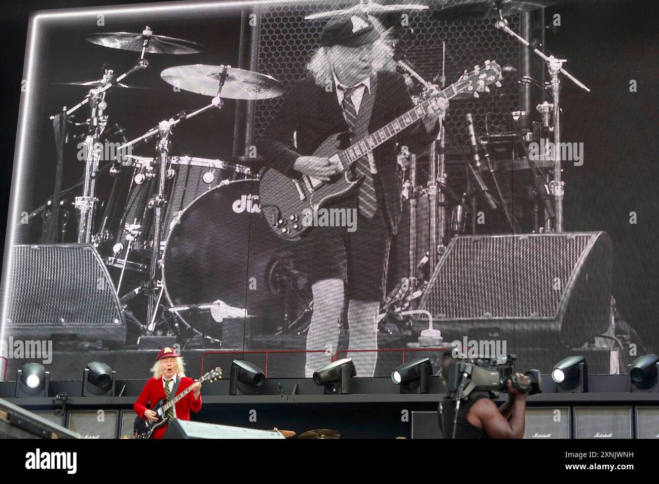 Brian Johnson von AC/DC live bei einem Konzert der 'Power Up'-Tour auf dem Messegelände. Hannover, 31.07.2024 Stockfoto