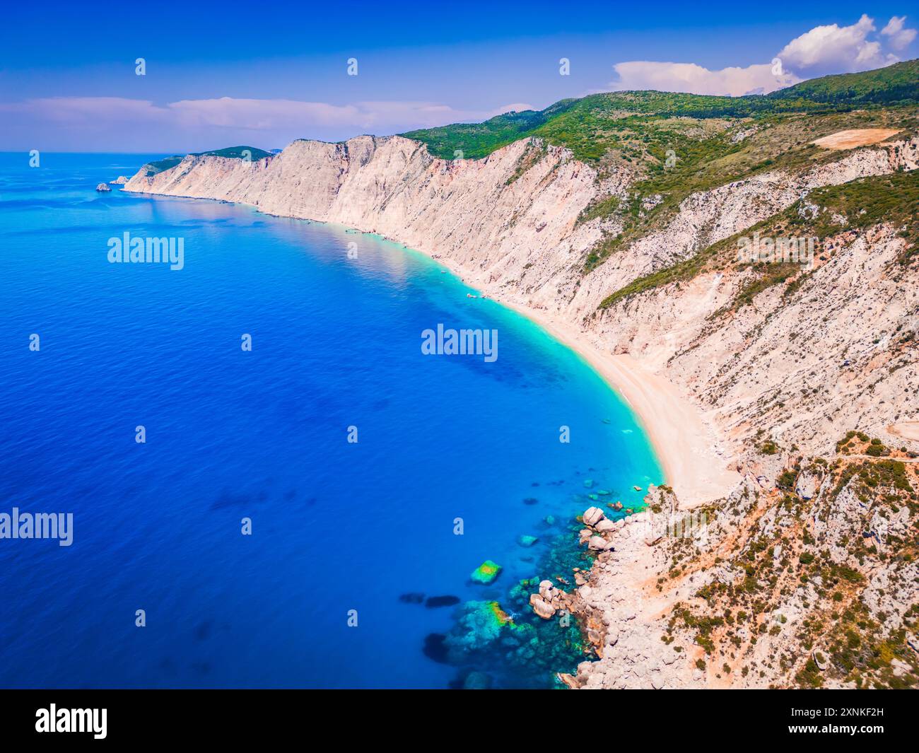 Kefalonia, Griechenland. Platia Ammos Beach, einer der schönsten Strände der Insel Cephalonia, griechische Sommerurlaubslandschaft. Stockfoto