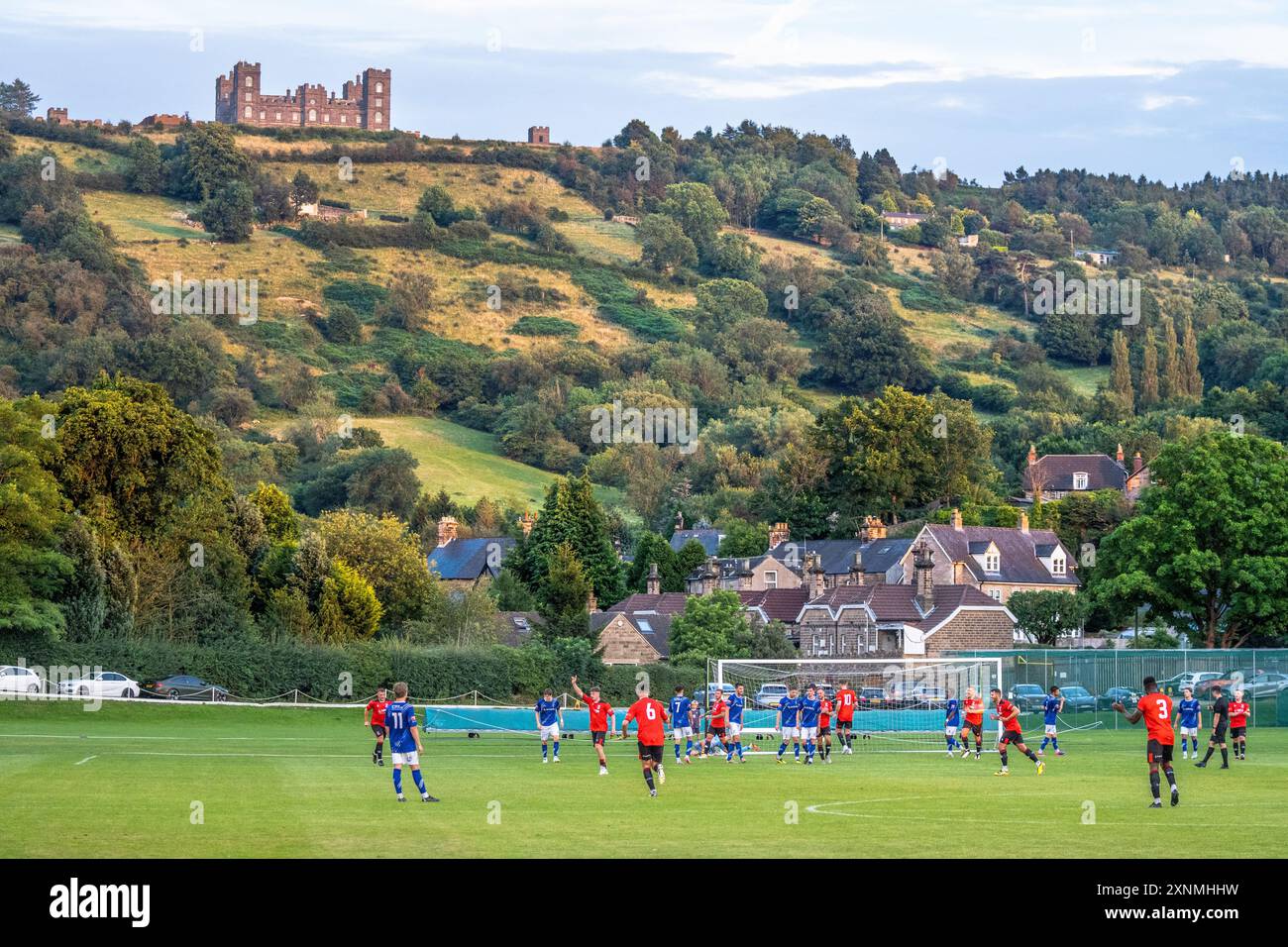 Matlock Town FC überblickt von Riber Castle (Landschaft) Stockfoto