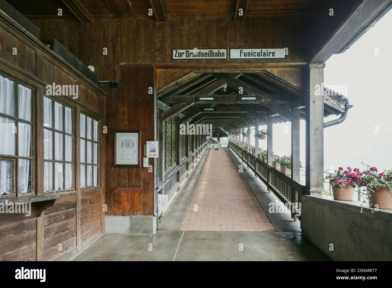 Brienz, Schweiz - 21. Juli 2024: Standseilstation für Grand Hotel und Wasserfallwanderung in Giessbach. Stockfoto