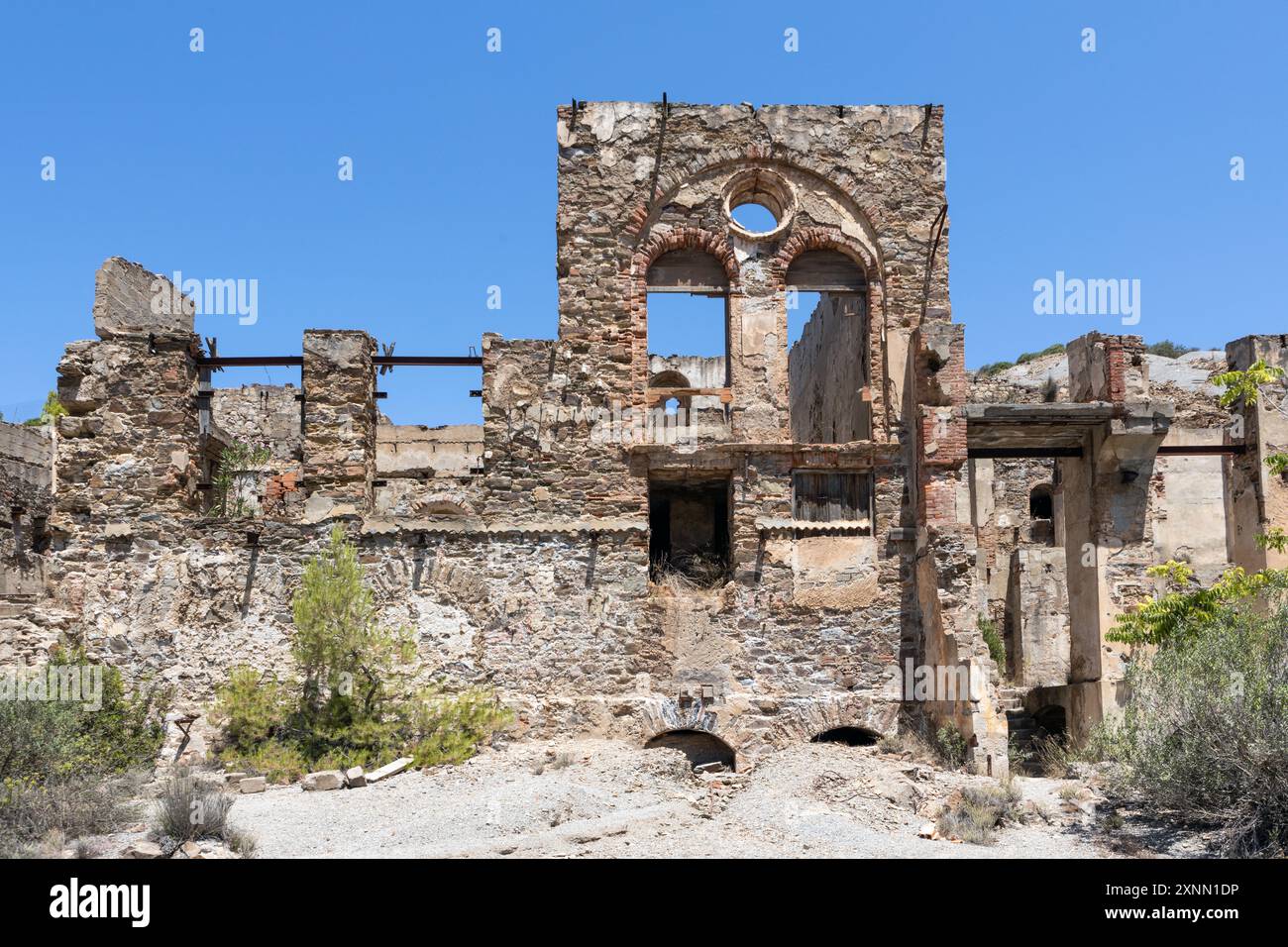 Ruinierte Gebäude der Mine Ingurtosu auf Sardinien Stockfoto