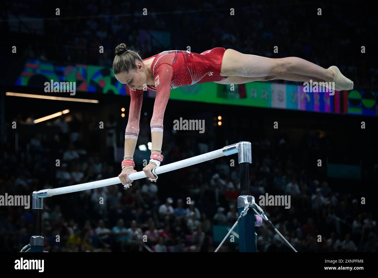 Naomi Visser ( NED ) unebene Bars, Kunstturnen, Frauen&#39;s Allround-Finale während der Olympischen Spiele 2024 in Paris am 1. August 2024 in der Bercy Arena in Paris Credit: Independent Photo Agency/Alamy Live News Stockfoto