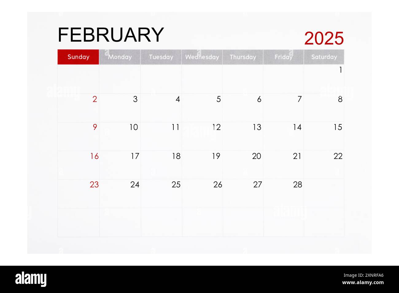 Februar 2025 monatliche Kalenderseite isoliert auf weißem Hintergrund, gespeicherter Beschneidungspfad. Stockfoto