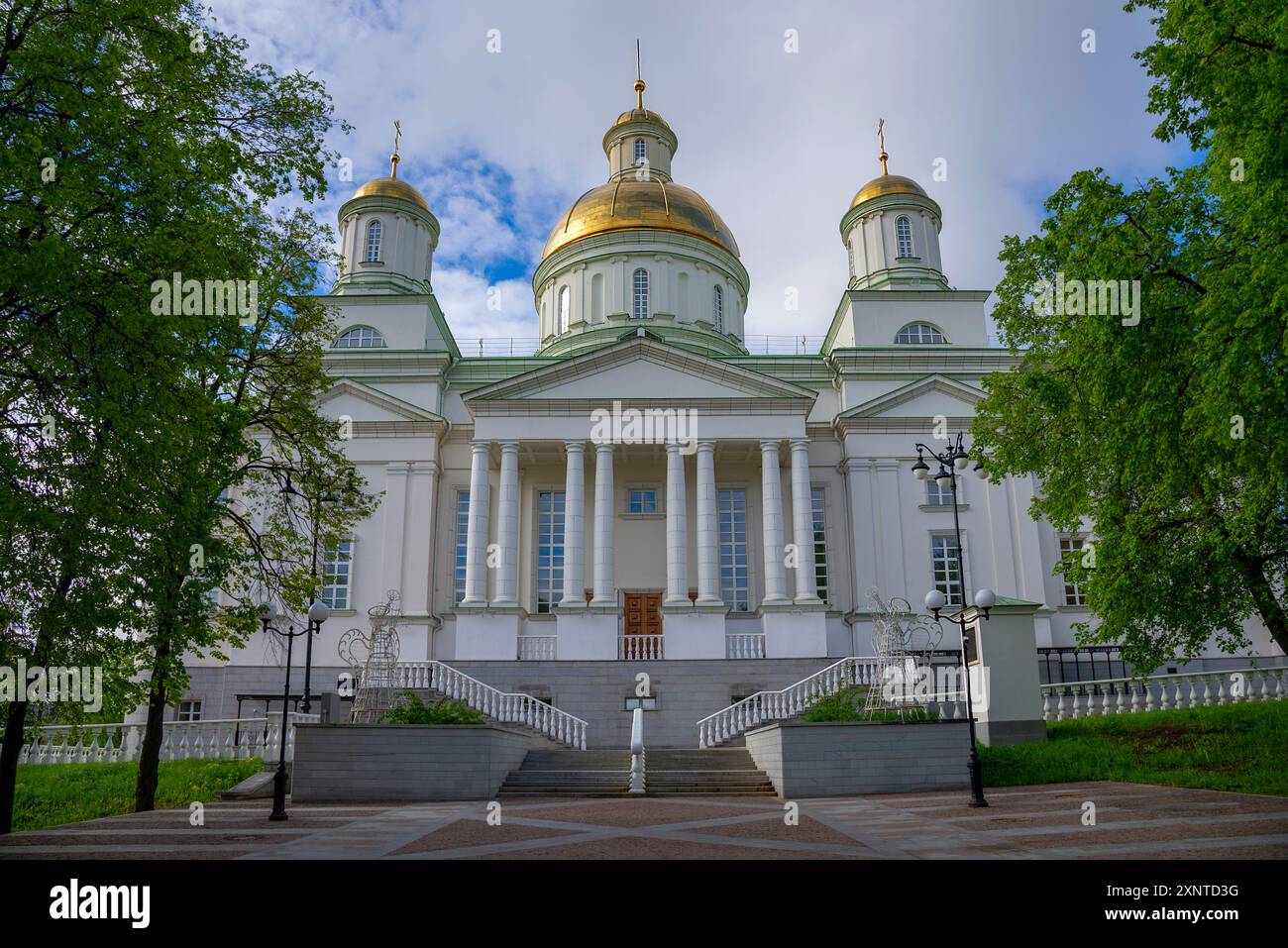 Der Haupteingang zur Spassky-Kathedrale. Penza, Russland Stockfoto