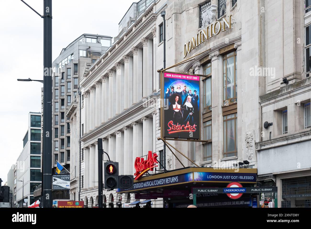 London, UK - 24. Juli 2024: Sister Act Musical im Dominion Theatre. Stockfoto