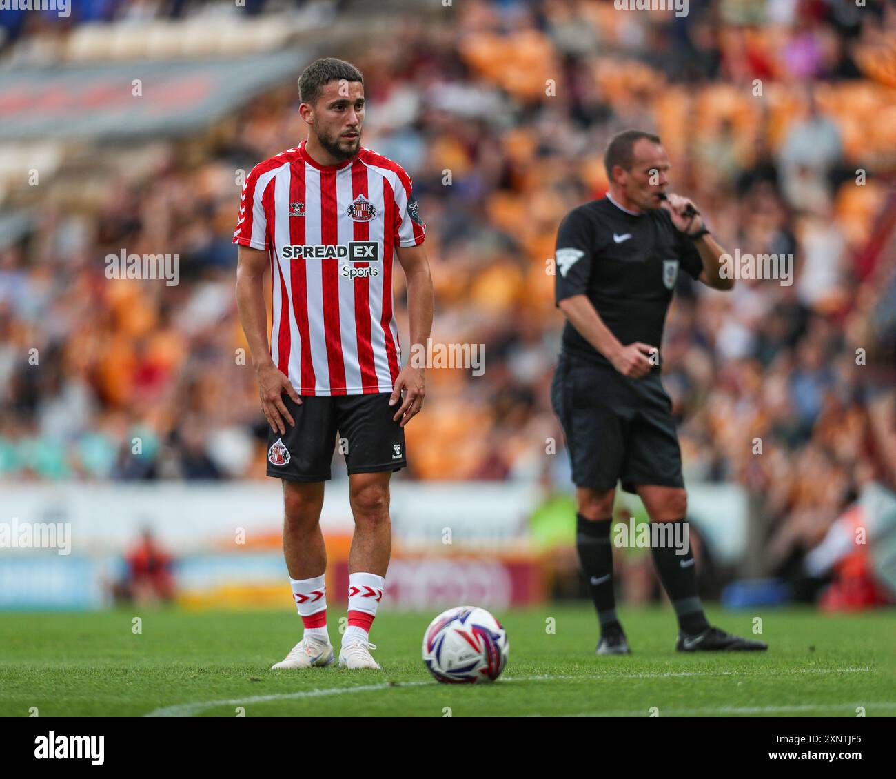 Bradford, Großbritannien, 30. Juli 2024. Sunderland's Adil Aouchiche, während Bradford City vs Sunderland Pre-Season Friendly, Valley Parade, Bradford, Großbritannien Stockfoto