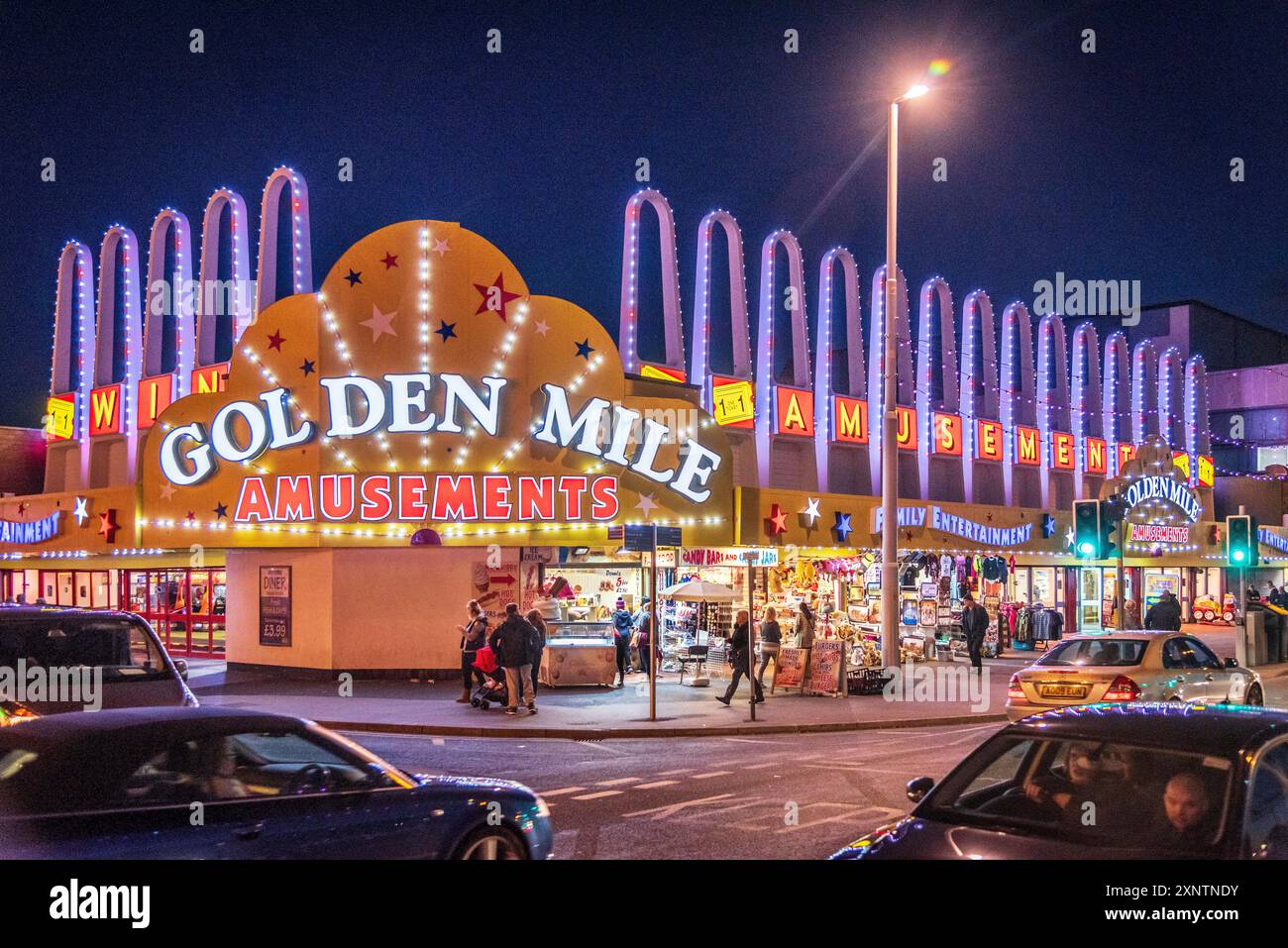 Blackpool Illumination Lancashire North West England. Die Goldene Meile Stockfoto