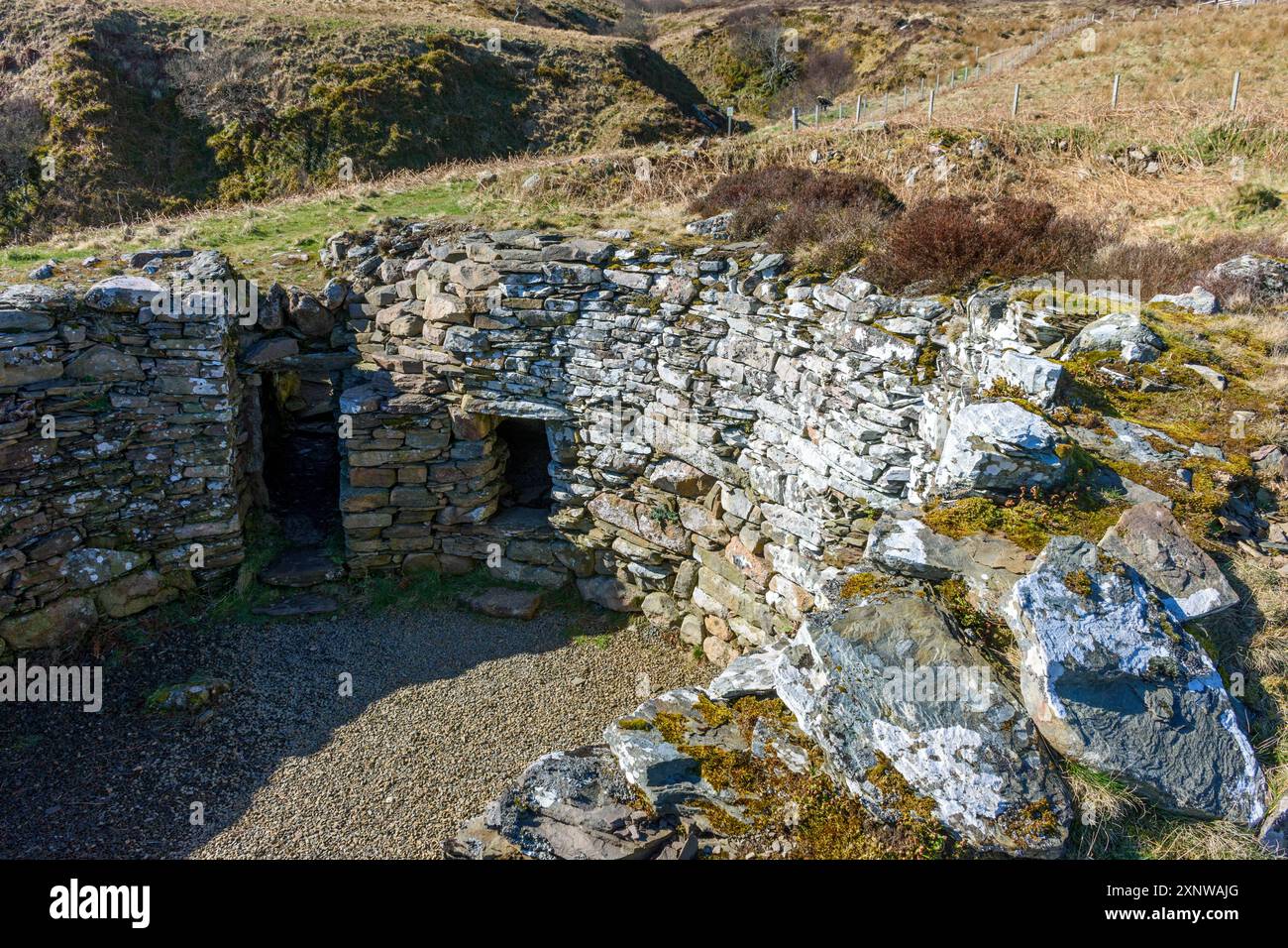 Ousdale Broch, ein Broch aus der Eisenzeit in der Nähe des Dorfes Ousdale, Caithness, Schottland, Vereinigtes Königreich, Ein Broch der „zweiten Phase“, aus dem 3. bis 2. Jahrhundert v. Chr. Stockfoto