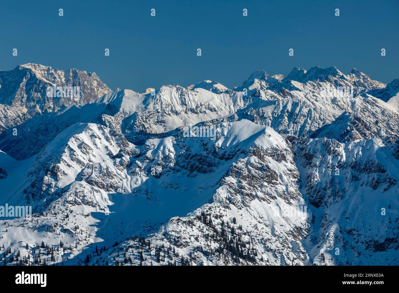 Blick vom Nebelhorngipfel auf die Allgauer Alpen, Oberstdorf, Schwaben, Bayerische Alpen, Bayern, Deutschland, Europa Stockfoto