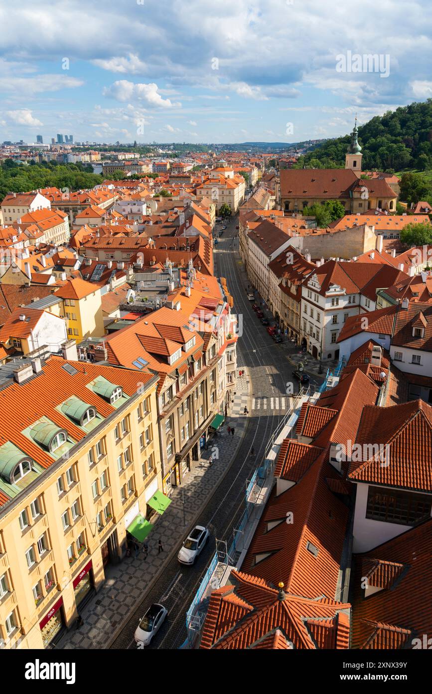 Kleine Stadt, vom Nikolaus-Glockenturm aus gesehen, UNESCO-Weltkulturerbe, Prag, Böhmen, Tschechien (Tschechien), Europa Stockfoto