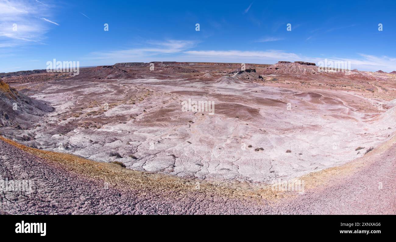 Islands of Rock im Hamilili Valley am südlichen Ende des Petrified Forest National Park, Arizona, Vereinigte Staaten von Amerika, Nordamerika Copyright: STE Stockfoto