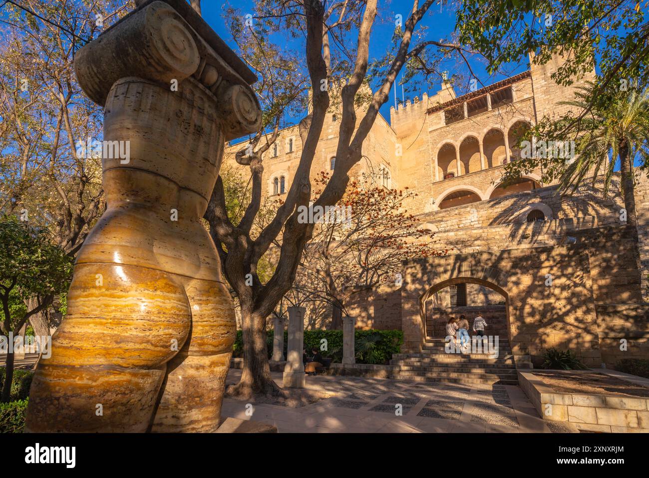 Blick auf die Kathedrale Santa Maria de Mallorca von S Hort del Rei, Palma de Mallorca, Mallorca, Balearen, Spanien, Mittelmeerraum, Europa Stockfoto