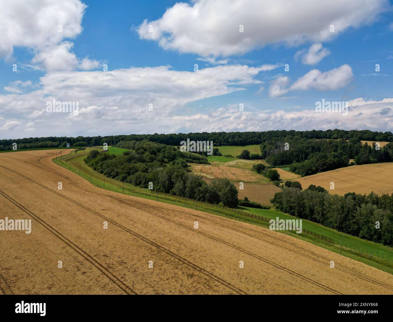 Eine Luftaufnahme der ehemaligen Grenze zwischen Ost- und Westdeutschland im Landkreis Eichsfeld in Thüringen Stockfoto