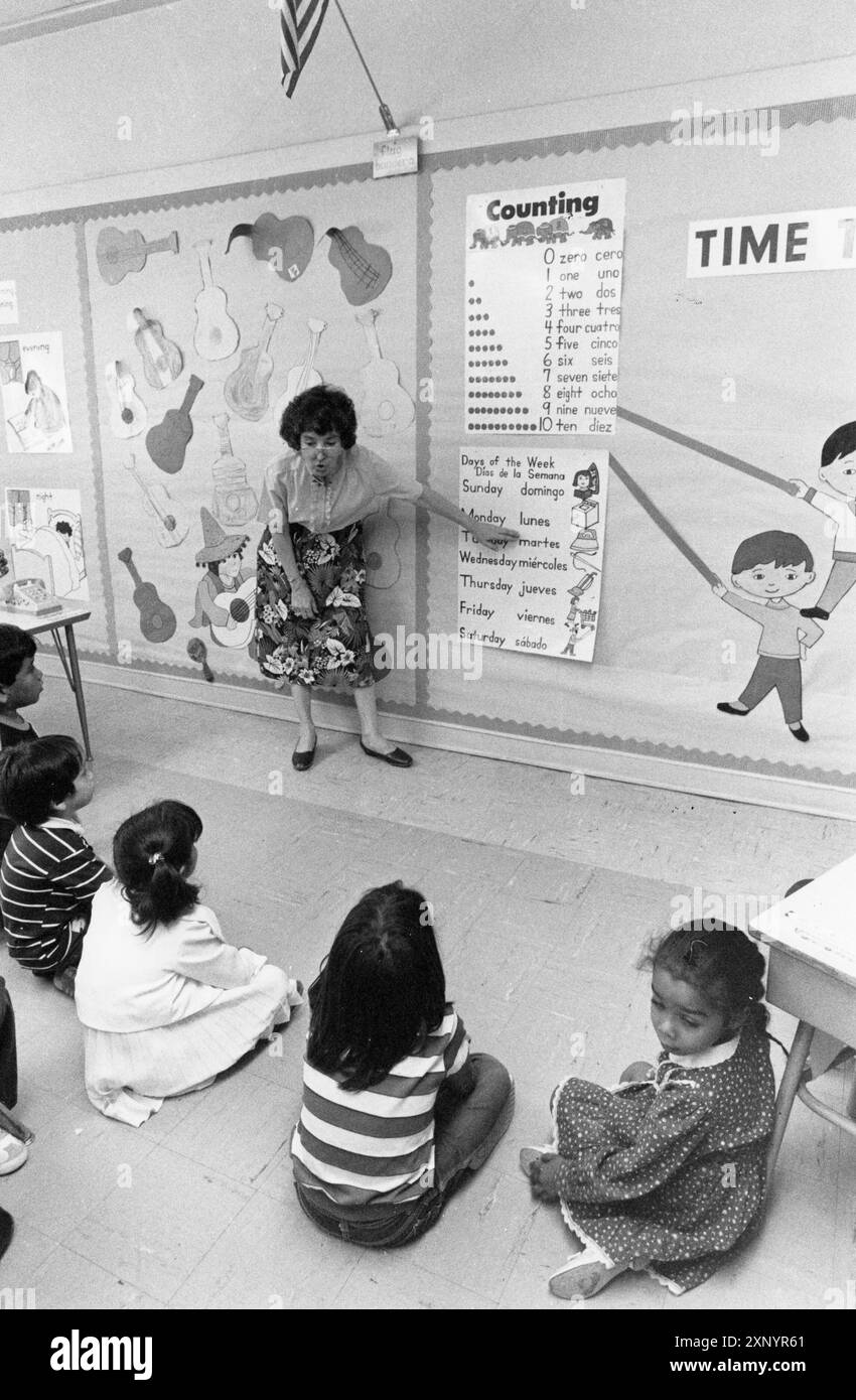 Austin Texas USA, 1992: Englisch als zweite Sprache (ESL) Programm im Kindergartenunterricht an der Sanchez Elementary School, Austin Texas EH-0700 ©Bob Daemmrich Stockfoto