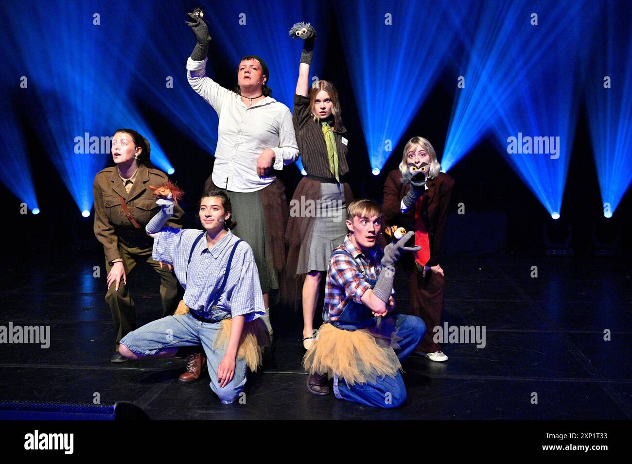 Edinburgh, Schottland, Großbritannien. August 2024. Edinburgh Fringe: Pleasance Opening Gala mit Aufführungen einiger dieser Jahre Acts im Pleasance Grand Theatre. Comedy Musical The Emu War. Quelle: Craig Brown/Alamy Live News Stockfoto