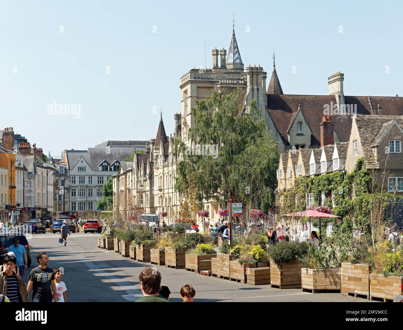 Blick auf die Broad Street im Zentrum von Oxford Stockfoto