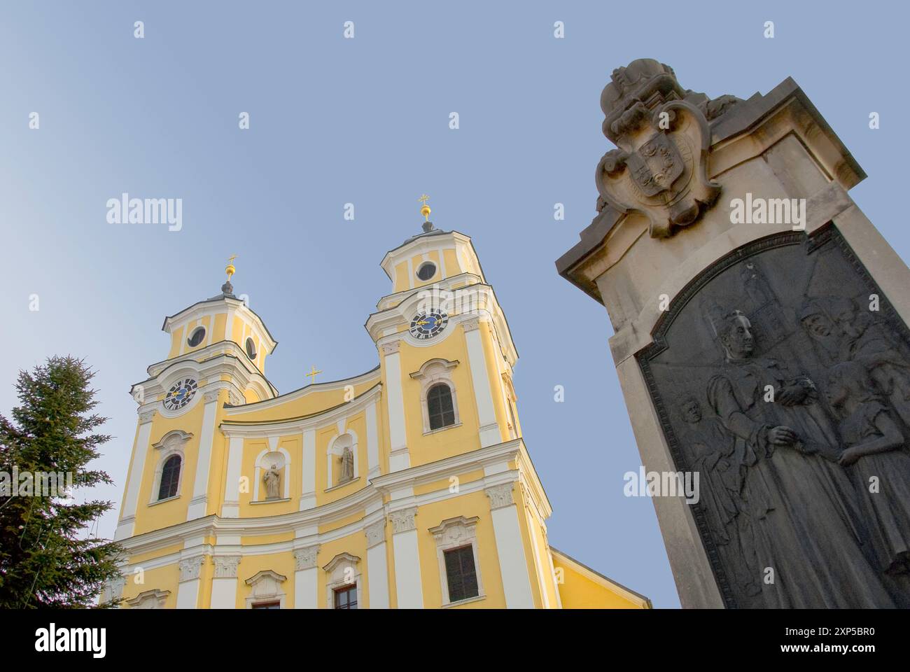 Stiftkirche Mondsee im Salzkammergut bei Salzburg, Österreich Stockfoto