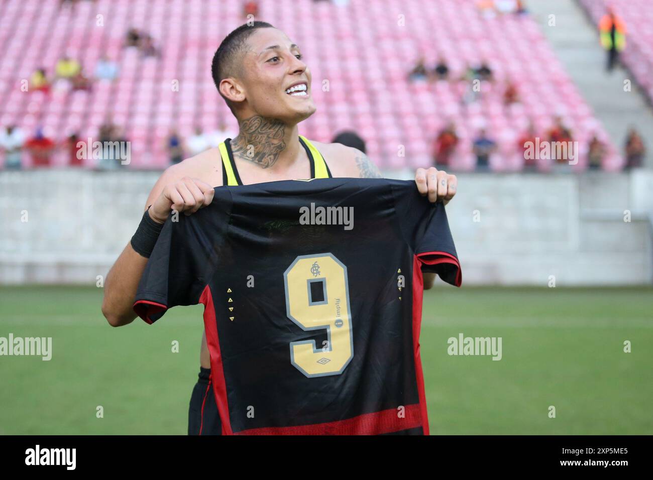 Recife, Brasilien. August 2024. PE - RECIFE - 03/08/2024 - PERNAMBUCANO SUB-20 2024, RETRO x SPORT - Sportspieler feiern den Titel Pernambucano unter 20 Champion von 2024 in der Arena de Pernambuco nach dem Finale gegen Retro. Foto: Marlon Costa/AGIF (Foto: Marlon Costa/AGIF/SIPA USA) Credit: SIPA USA/Alamy Live News Stockfoto