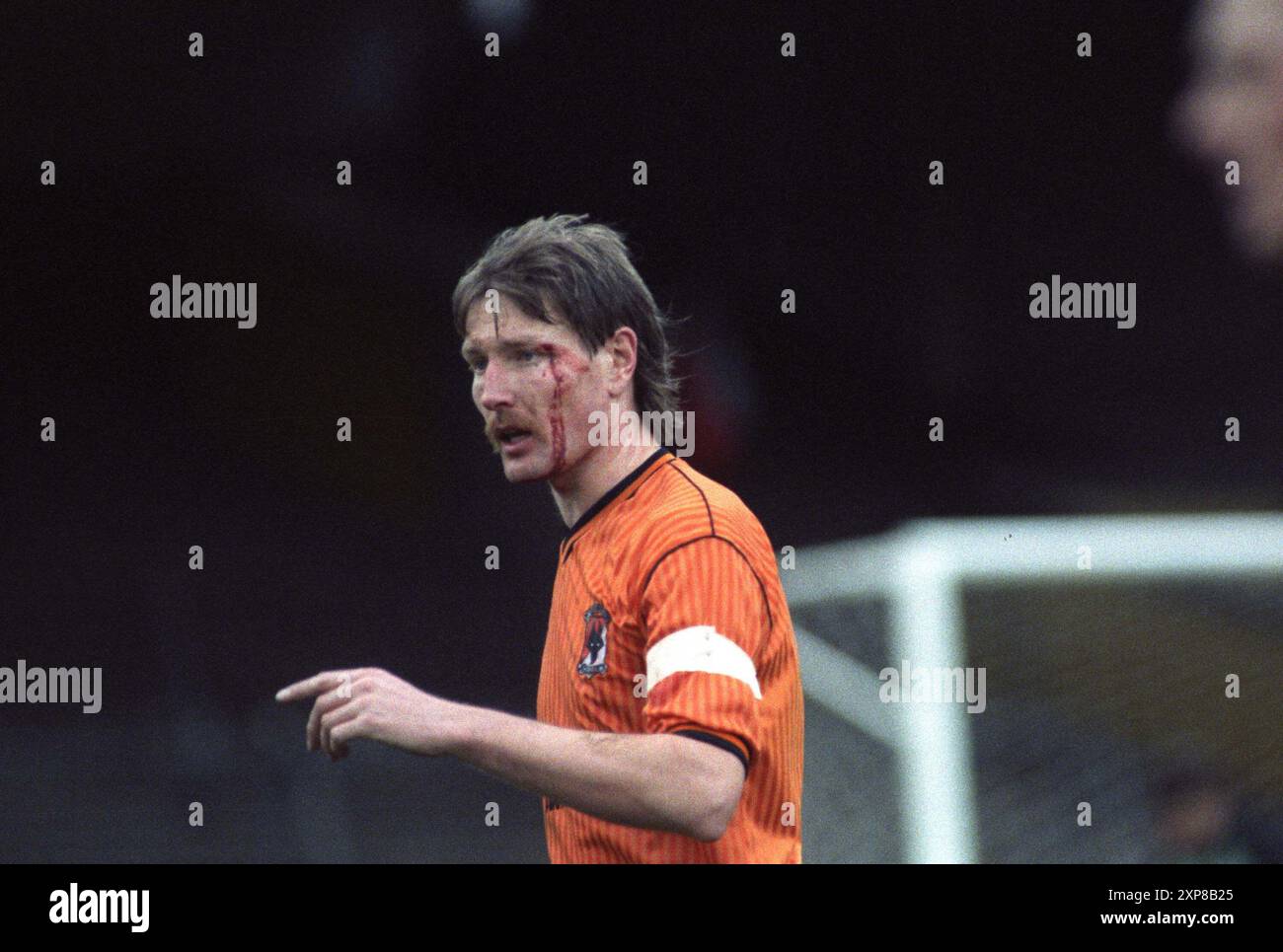 Wolverhampton Wanderers / Plymouth Argyle in Molineux 23/9/1989 Gary Bellamy mit Blutkopfverletzung. BILD VON DAVID BAGNALL Stockfoto