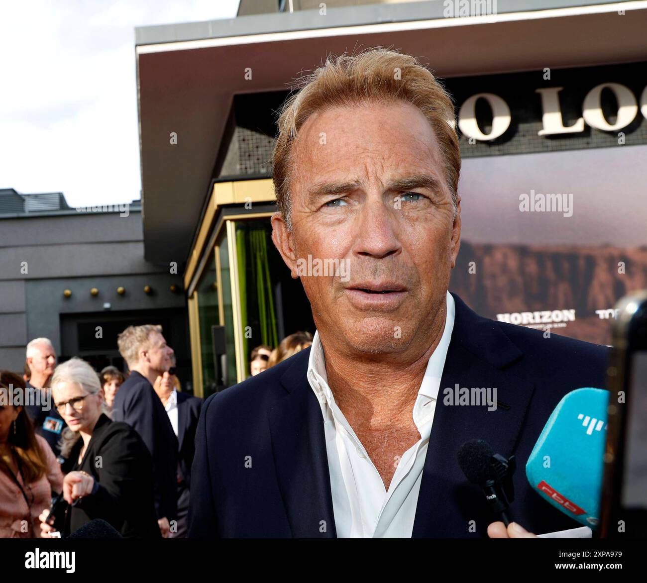 Kevin Costner bei der Deutschlandpremiere von HORIZON im Zoo Palast Berlin. *** Kevin Costner bei der deutschen Premiere von HORIZON im Zoo Palast Berlin Stockfoto