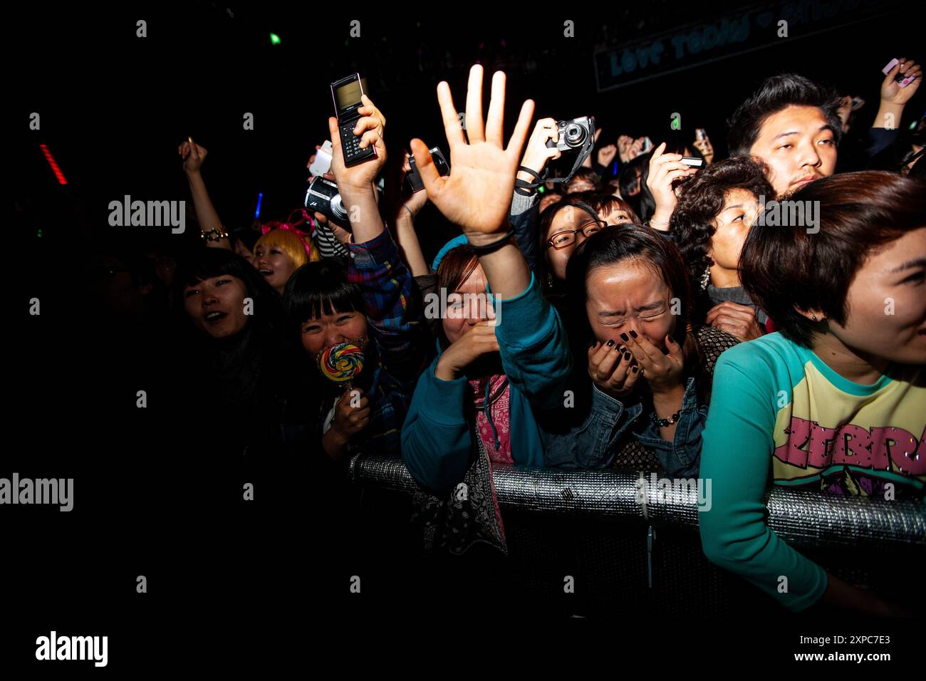 Asiatische Popfans bei Mika-Konzerten. Stockfoto