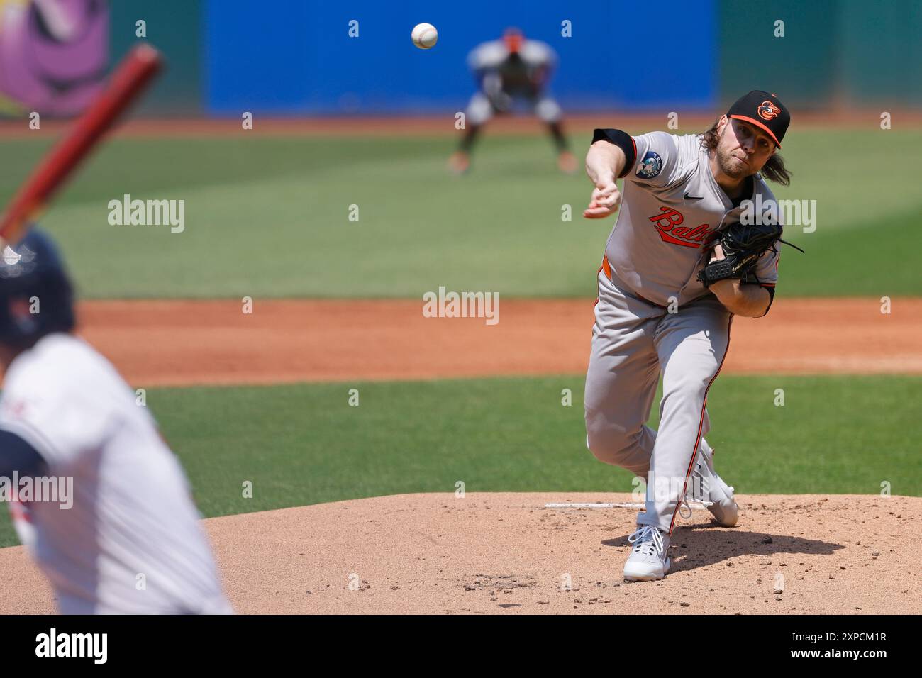 CLEVELAND, OH - 04. AUGUST: Baltimore Orioles Pitcher Corbin Burnes (39) spielt während eines MLB-Spiels gegen die Cleveland Guardians am 4. August 2024 im Progressive Field in Cleveland, Ohio. (Foto: Joe Robbins/Image of Sport) Stockfoto