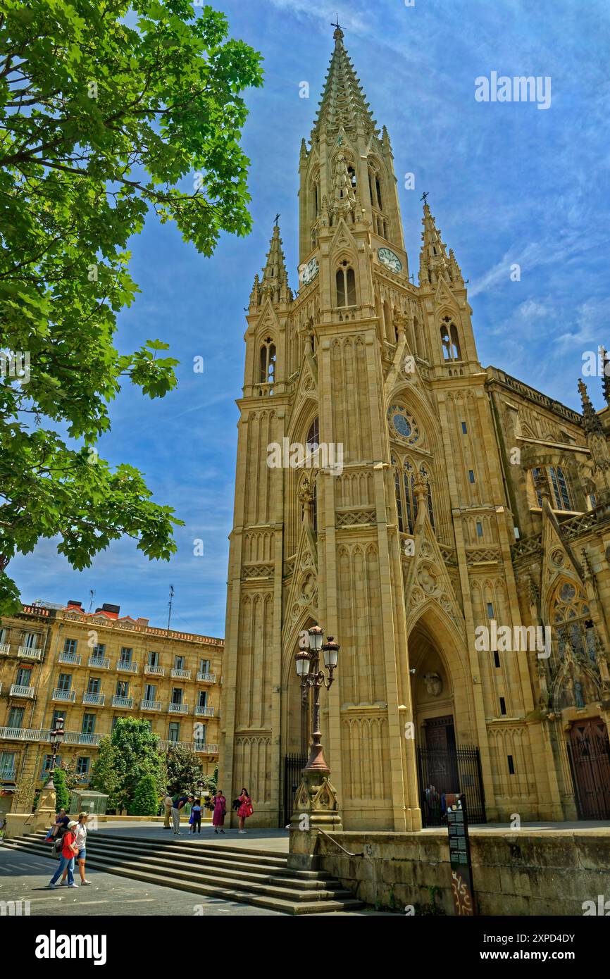 Die Kathedrale des Guten Hirten in Donostia-San Sebastian, Provinz Gipuzkoa in Nordspanien. Stockfoto