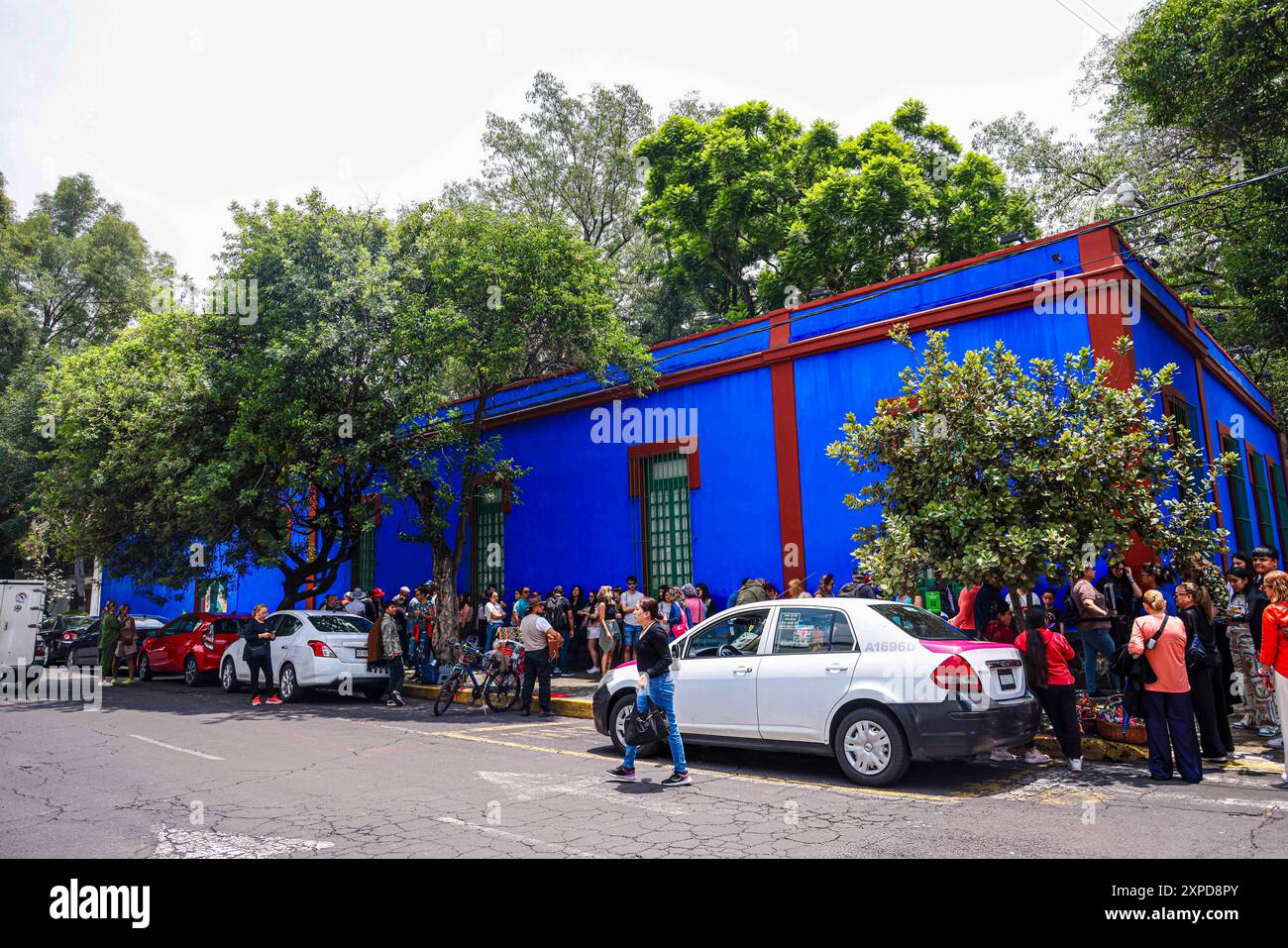 Frida Kahlo Museum in Coyoacán, einem der wichtigsten Touristenzentren von Mexiko City. (Foto: Luis Gutierrez Norte) Museo Frida Khalo Coyoacán pueblo, Centro Turísticos más importantes de la Ciudad de México.​ ​ ​ (Foto: Luis Gutierrez Norte) Stockfoto