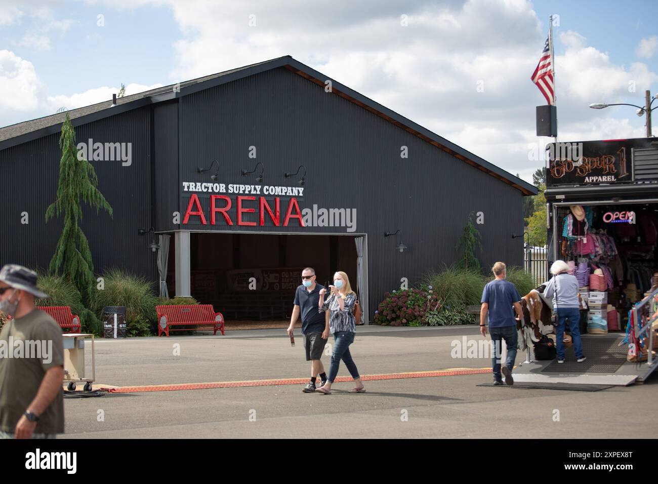 Puyallup, Washington, USA - 13. September 2021: Blick auf die Tractor Supply Company Arena, auf der Washington State Fair. Stockfoto