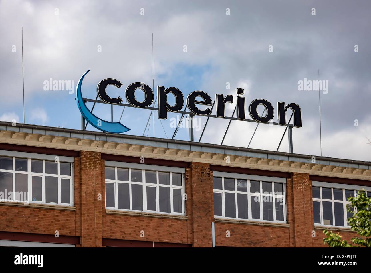 Werk und Logo des Unternehmens Coperion in Feuerbach. // 03.08.2024: Stuttgart, Baden-Württemberg, Deutschland *** Coperion Werk und Logo in Feuerbach 03 08 2024 Stuttgart, Baden Württemberg, Deutschland Stockfoto