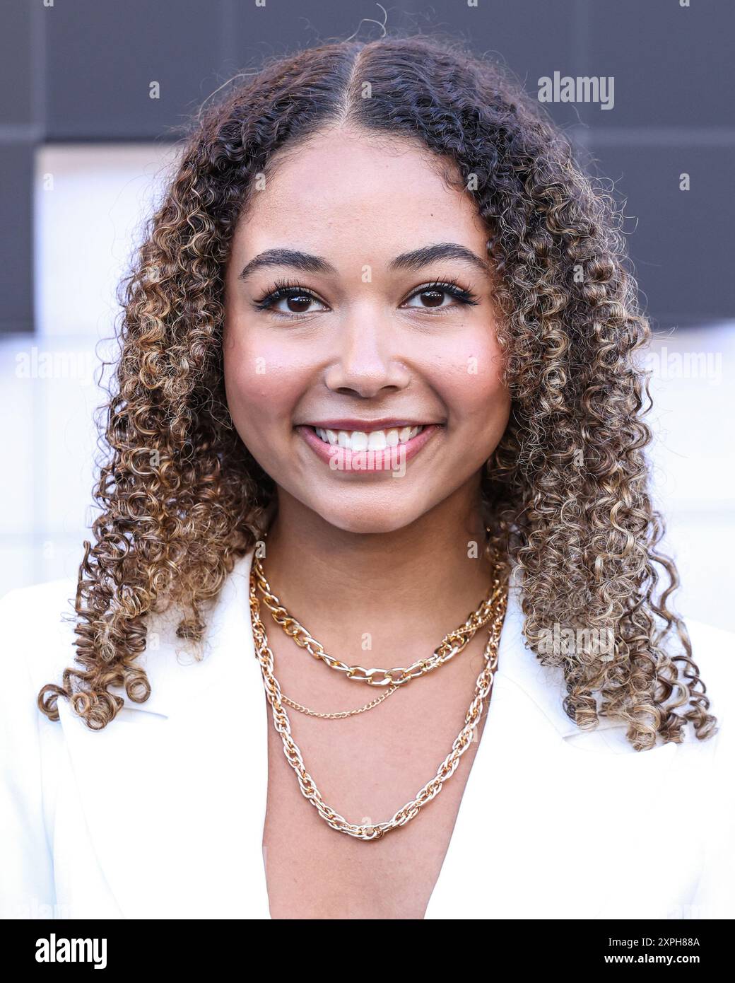 Hollywood, Usa. August 2024. HOLLYWOOD, LOS ANGELES, KALIFORNIEN, USA - 5. AUGUST: Millie Davis kommt zur Los Angeles Premiere von Netflix's 'The Umbrella Academy' Staffel 4 - der letzten Staffel, die am 5. August 2024 im Egyptian Theatre Hollywood in Hollywood, Los Angeles, Kalifornien, USA stattfindet. (Foto: Xavier Collin/Image Press Agency) Credit: Image Press Agency/Alamy Live News Stockfoto