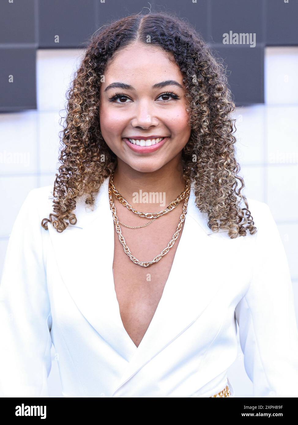 Hollywood, Usa. August 2024. HOLLYWOOD, LOS ANGELES, KALIFORNIEN, USA - 5. AUGUST: Millie Davis kommt zur Los Angeles Premiere von Netflix's 'The Umbrella Academy' Staffel 4 - der letzten Staffel, die am 5. August 2024 im Egyptian Theatre Hollywood in Hollywood, Los Angeles, Kalifornien, USA stattfindet. (Foto: Xavier Collin/Image Press Agency) Credit: Image Press Agency/Alamy Live News Stockfoto