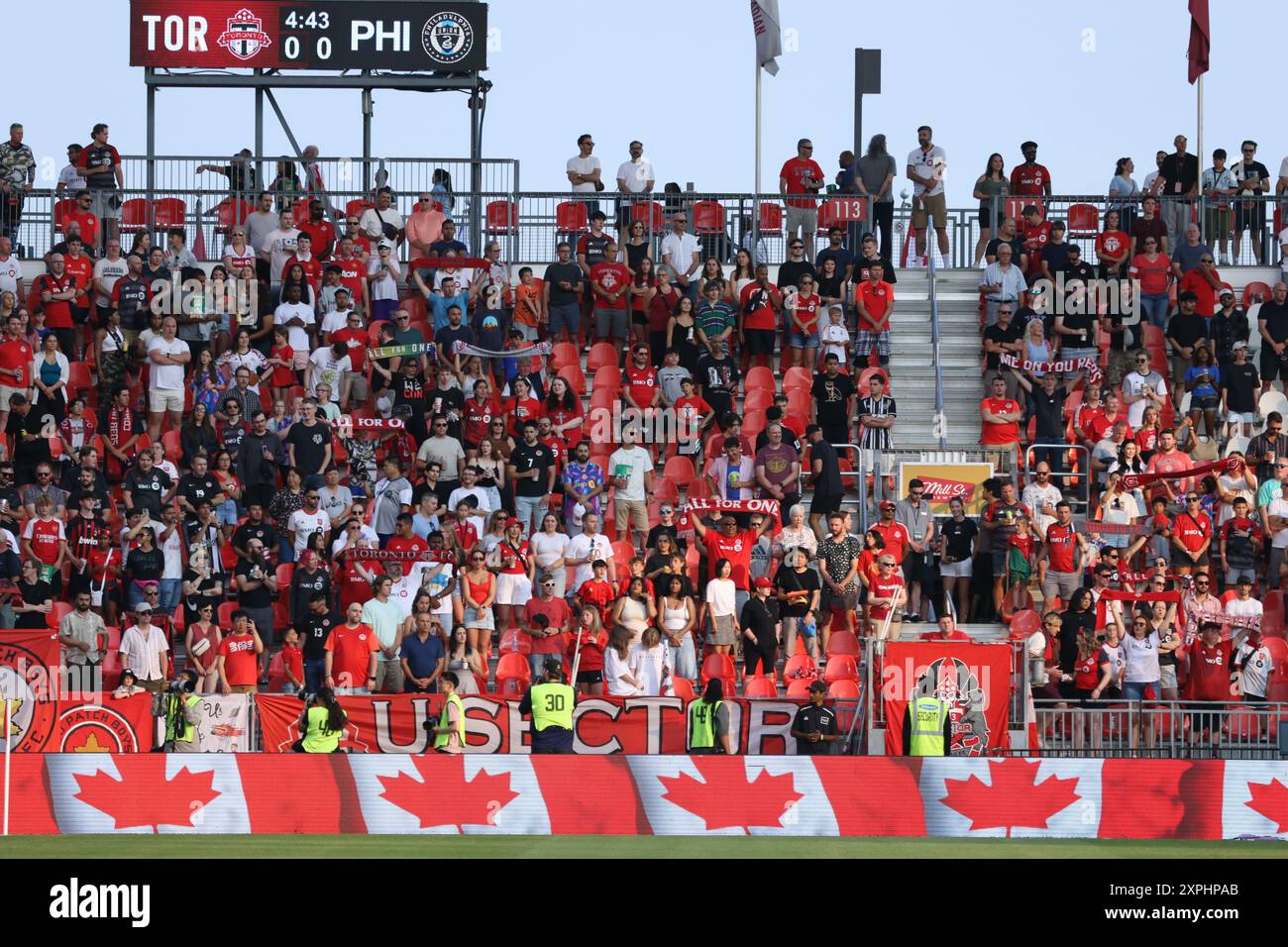 Toronto, ON, Kanada, 13. Juli 2024, Fans beim Major League Soccer Spiel zwischen Toronto FC und Philadelphia Union im BMO Stadium. Stockfoto