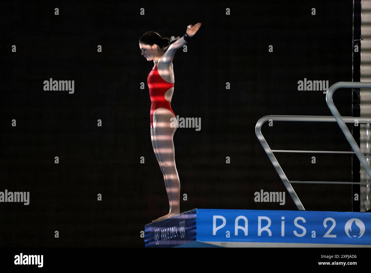 Paris, Frankreich. August 2024. Olympische Spiele in Paris: TAUCHEN - 10-Meter-Plattformfinale der Frauen - Andrea Spendolini Siriex aus Großbritannien, am 11. Tag der Olympischen Spiele 2024 in Paris im Aquatics Centre, Paris, Frankreich. Quelle: Adam Stoltman/Alamy Live News Stockfoto