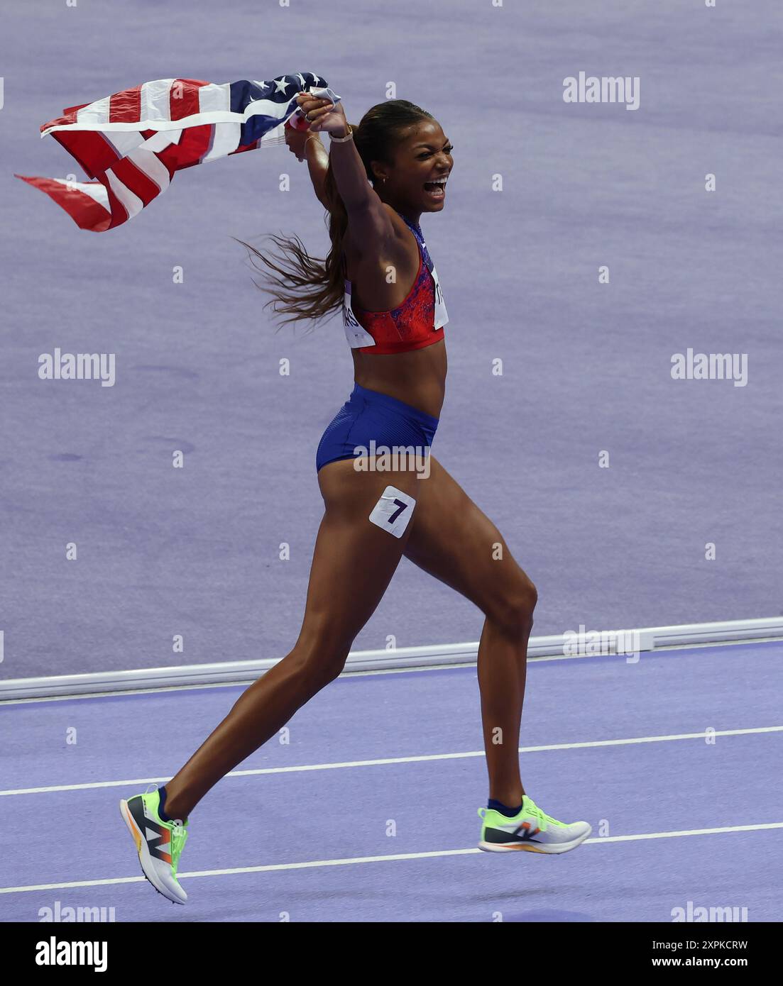 Paris, Frankreich. August 2024. Die US-amerikanische Gabrielle Thomas gewinnt am 11. Tag der Olympischen Spiele am Dienstag, den 6. August 2024, das 200-Meter-Finale der Frauen im Stade de France. Foto: Hugo Philpott/UPI Credit: UPI/Alamy Live News Stockfoto