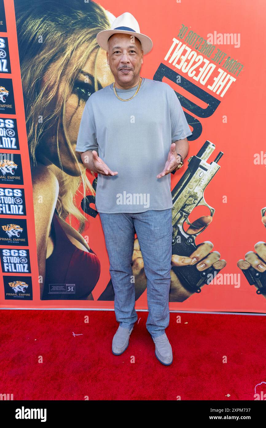 Los Angeles, USA. August 2024. Schauspieler Tony Winters besucht die Premiere von DUCHESS by Saban Films in Los Angeles im Lumiere Music Hall Theater, Los Angeles, CA, 6. August 2024 Credit: Eugene Powers/Alamy Live News Stockfoto