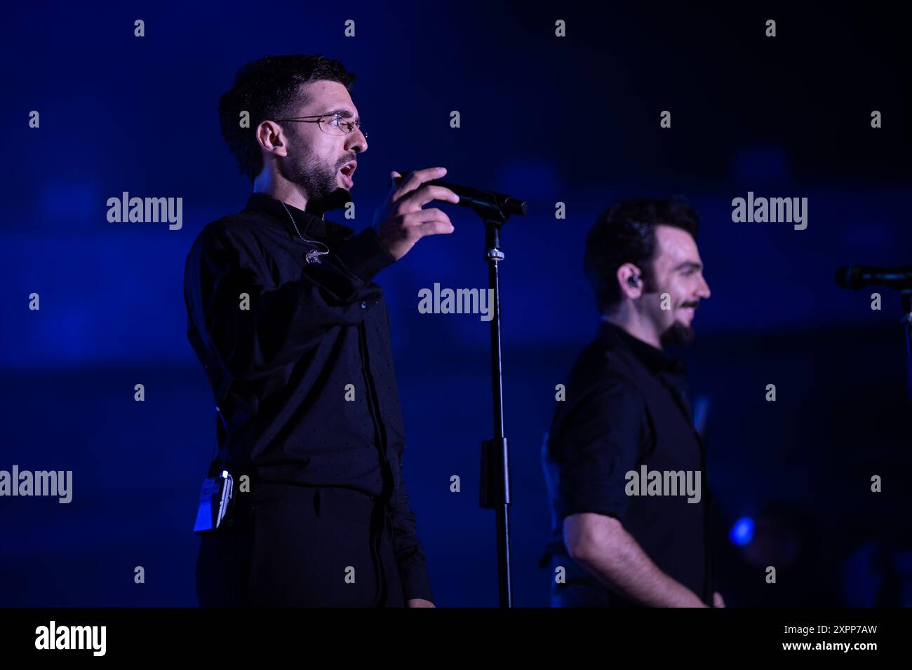 Piero Barone und Ignazio Boschetto (Il Volo) treten live im Anfiteatro degli Scavi für die Tutti per UNO CAPOLAVORO Tour auf. Stockfoto