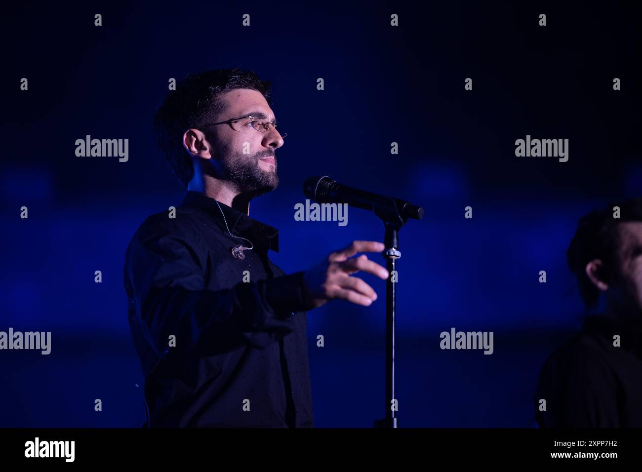 Piero Barone (Il Volo) tritt live im Anfiteatro degli Scavi für die Tutti per UNO CAPOLAVORO Tour auf. Stockfoto