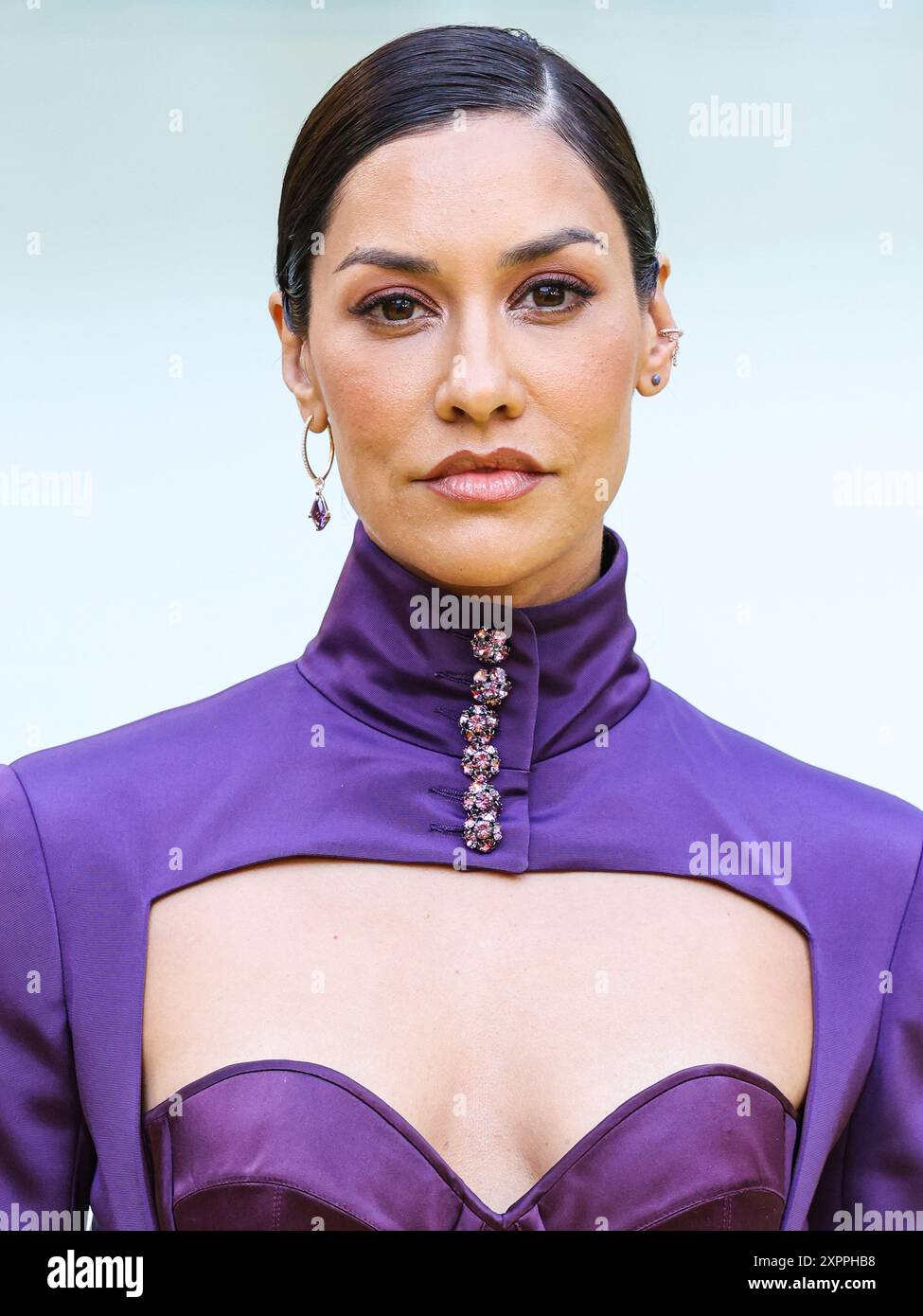 HOLLYWOOD, LOS ANGELES, KALIFORNIEN, USA - 6. AUGUST: Janina Gavankar kommt am Lionsgate Films' 'Borderlands' Special Los Angeles Fan Event, das am 6. August 2024 im TCL Chinese Theatre IMAX in Hollywood, Los Angeles, Kalifornien, USA stattfindet. (Foto: Xavier Collin/Image Press Agency) Stockfoto