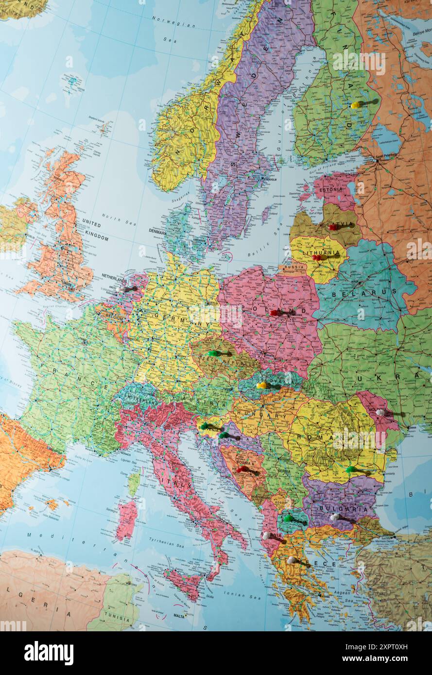 Eine detaillierte Karte von Europa im Hauptsitz von FRONTEX in Warschau. In dieser Karte werden die Länder hervorgehoben, die an der Überwachung und dem Schutz der Außengrenzen der Europäischen Union beteiligt sind. Stockfoto