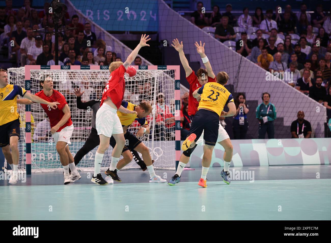 Paris, Frankreich. August 2024. Albin LAGERGREN (Schweden), Handball, Viertelfinale der Männer zwischen Dänemark und Schweden während der Olympischen Spiele in Paris 2024 am 7. August 2024 im Pierre Mauroy Stadion in Villeneuve-d'Ascq in der Nähe von Lille, Frankreich - Foto Laurent Sanson/Panorama/DPPI Media Credit: DPPI Media/Alamy Live News Stockfoto