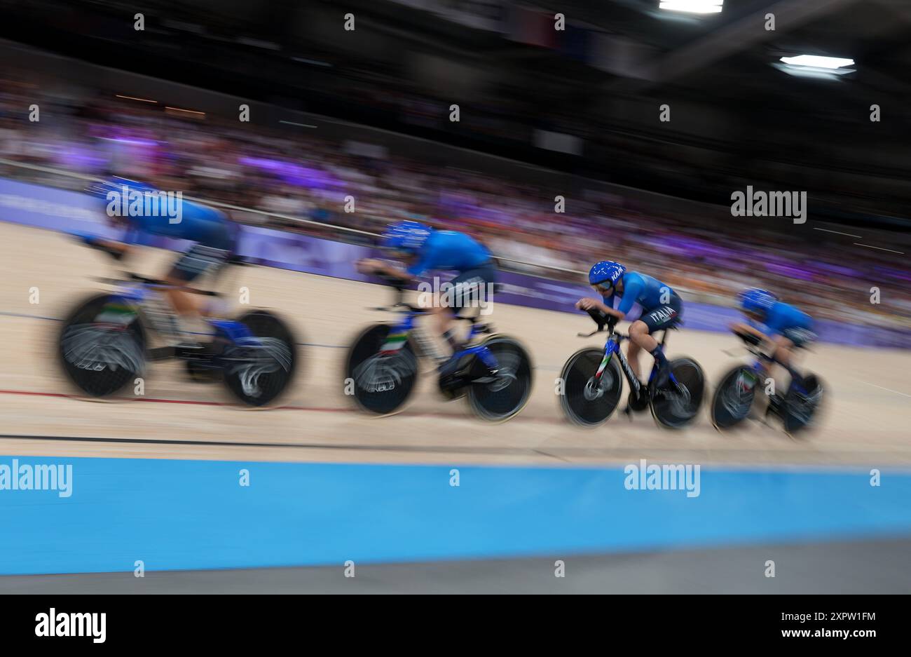 Paris, Frankreich. August 2024. Das Team Italien tritt auf der Radstrecke an, um die Bronze bei den Olympischen Spielen 2024 in Paris, Frankreich, am 7. August 2024 zu gewinnen. Quelle: Li Yibo/Xinhua/Alamy Live News Stockfoto