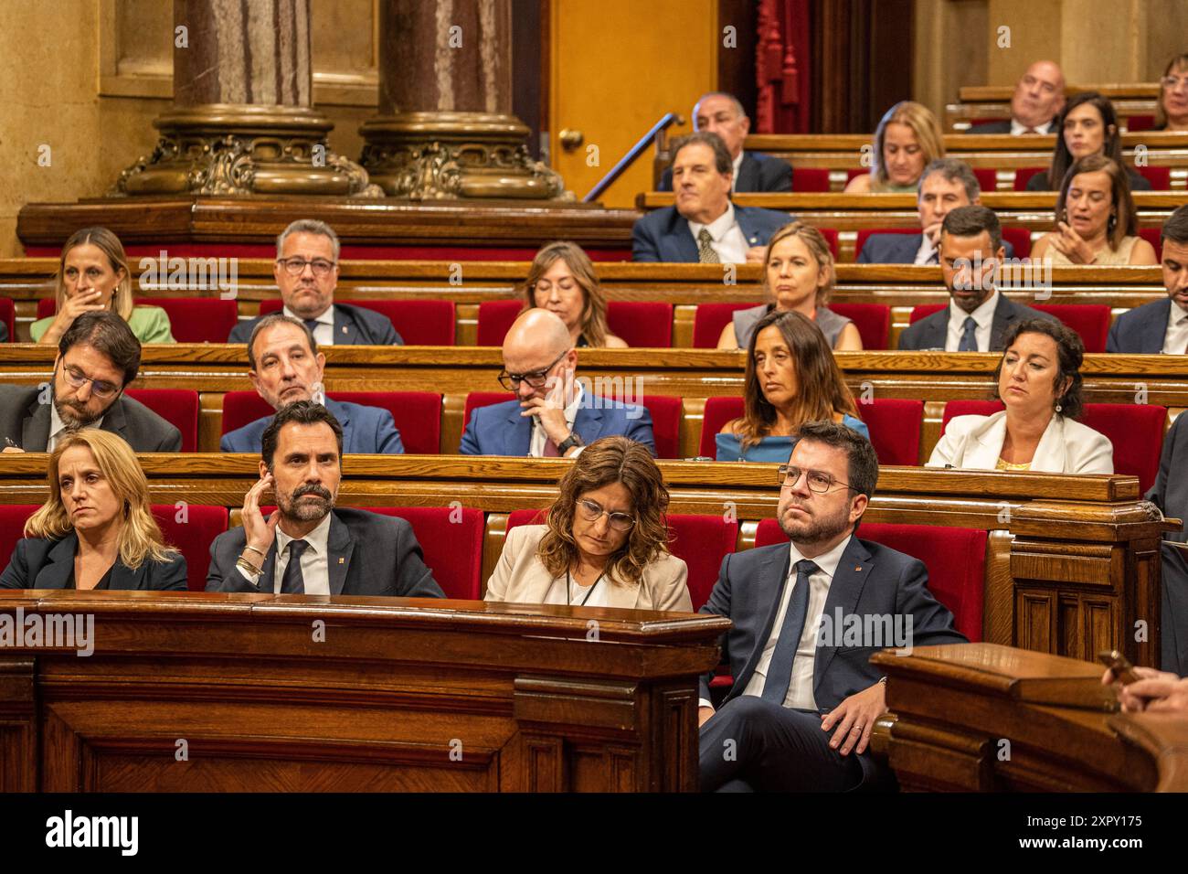 Barcelona, Barcelona, Spanien. August 2024. Die Debatte über die Plenartagung der Einsetzung beginnt im katalanischen Parlament, um Salvador Illa als Präsident der Generalitat von Katalonien zu investieren. Die Veranstaltung findet trotz der Abwesenheit von Carles Puigdemont statt. (Kreditbild: © Marc Asensio Clupes/ZUMA Press Wire) NUR REDAKTIONELLE VERWENDUNG! Nicht für kommerzielle ZWECKE! Stockfoto