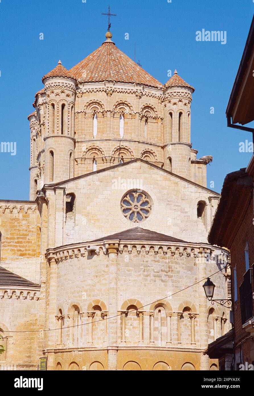 Kuppel und Apsis der Stiftskirche. Toro, Provinz Zamora, Castilla Leon, Spanien. Stockfoto