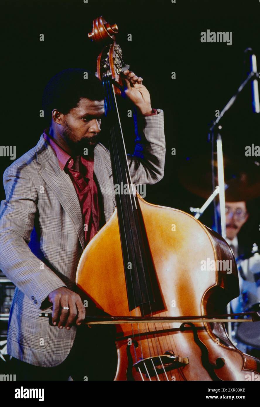 Jazz fest Berlin, Philharmonie, 1986, Jorge Reyes, kubanischer Kontrabassist, Auftritt mit dem Arturo Sandoval Sextett Stockfoto